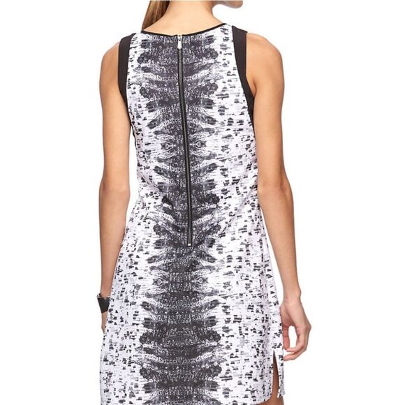 REED Abstract Shift Dress  Sz XS - Picture 2 of 6